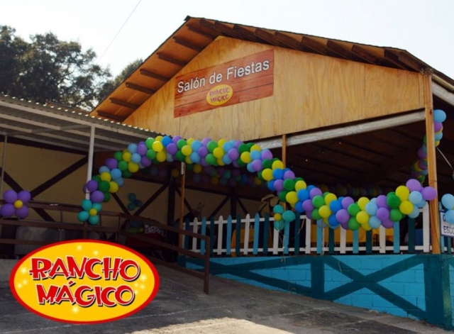 Salon fiestas decorado